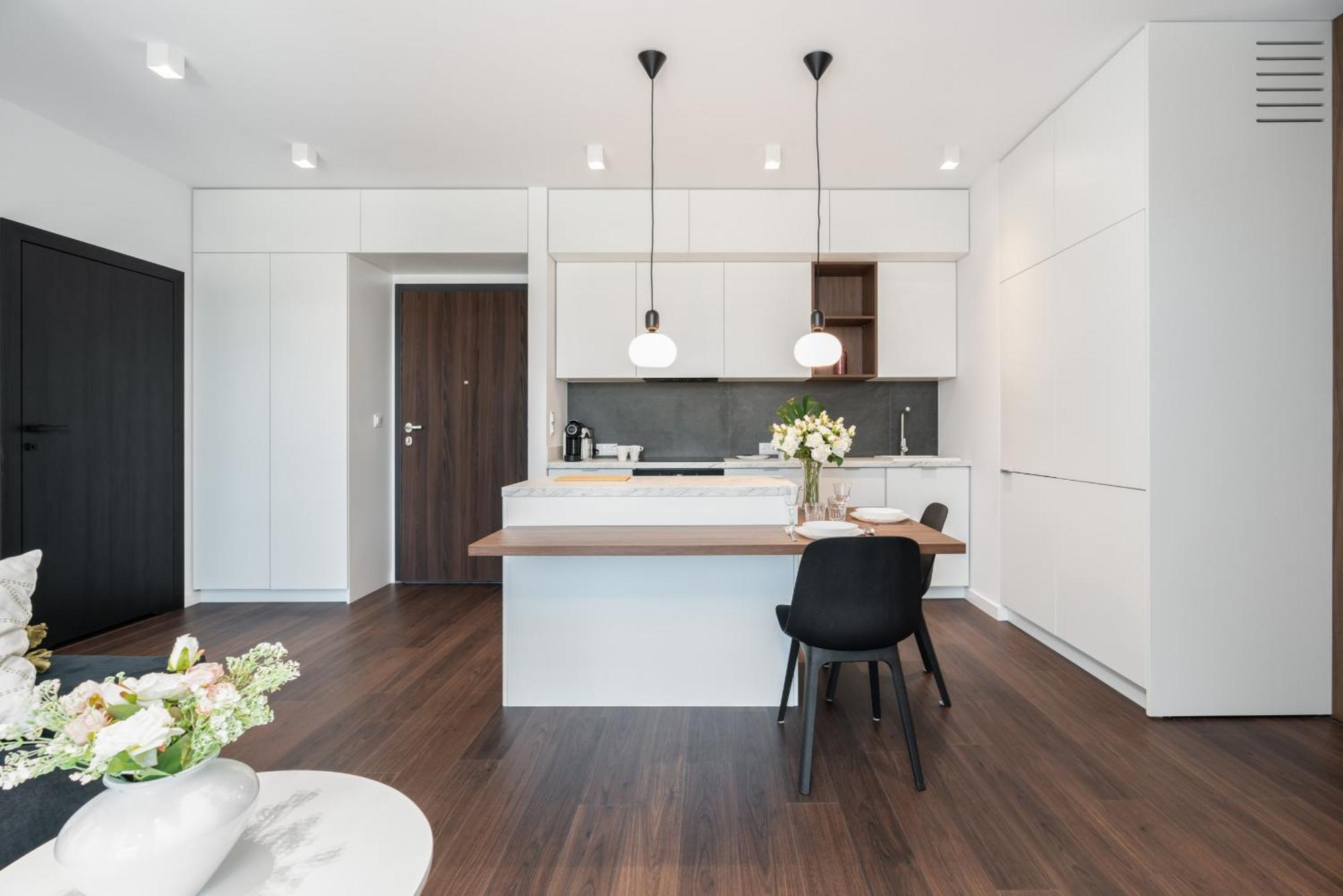 Stylish & Comfy Garbary Apartments With Parking By Noclegi Renters Poznań Exteriör bild