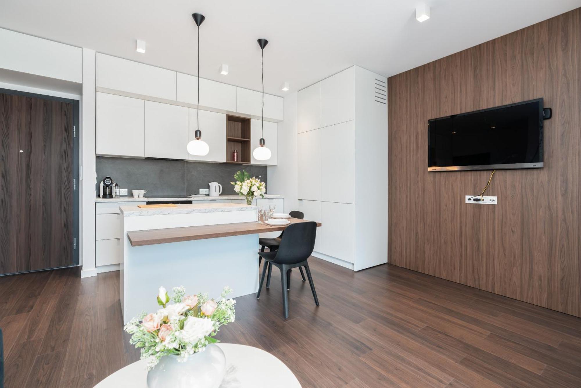 Stylish & Comfy Garbary Apartments With Parking By Noclegi Renters Poznań Exteriör bild